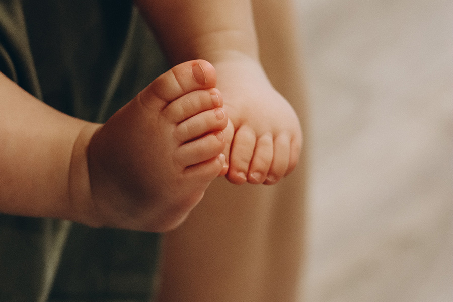 Mothers Babies Limited logo